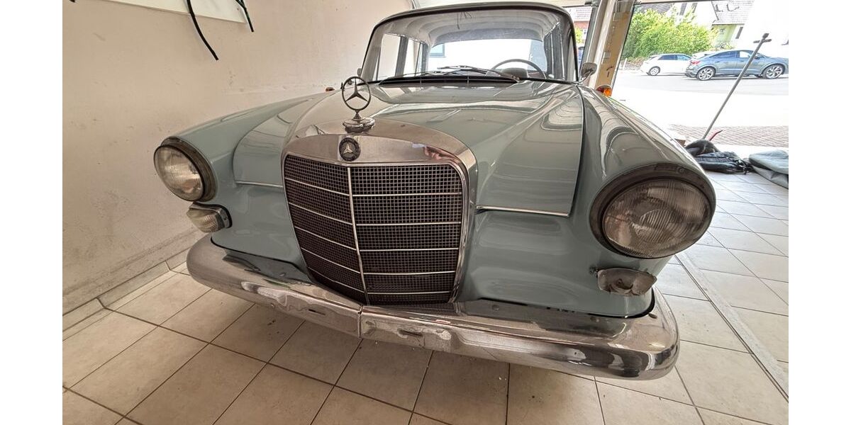 Mercedes-Benz 190 10.872 km 7.899 &euro; Weil im Schönbuch 71093