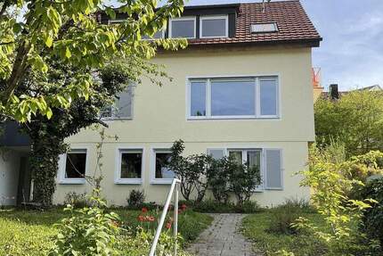 Freistehendes Einfamilienhaus mit ELW in Toplage 7 zimmer