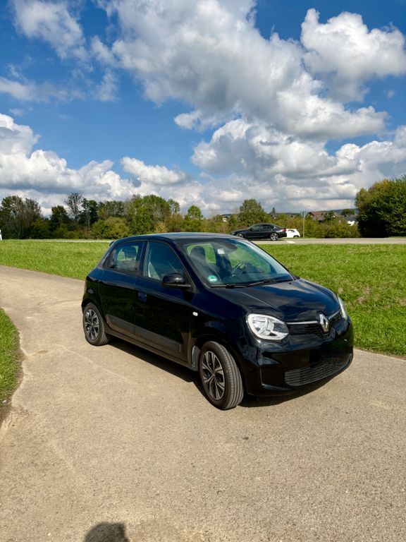 Renault Twingo 29.000 km 10.800 € Herrenberg 71083