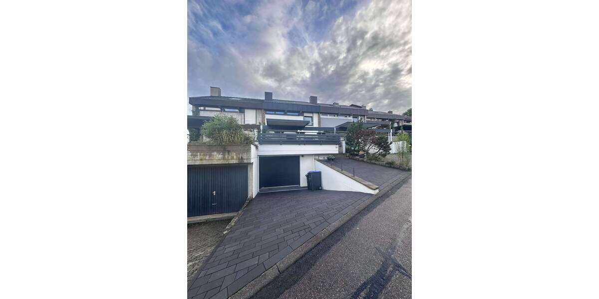 Einfamilienhaus Schönaich - 6 Zimmer, 140 m&sup2;, 2.850&euro; | Angebot:21923987