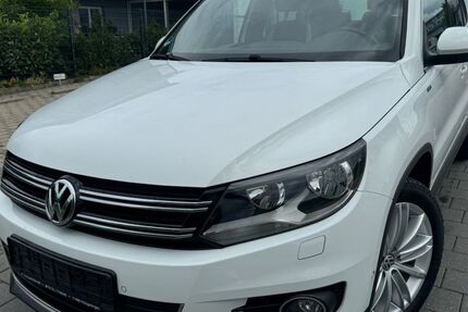 VW Tiguan 176.000 km 15.980 € Holzgerlingen 71088