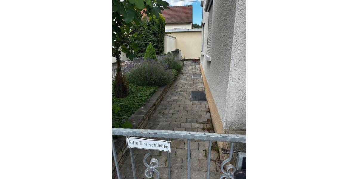 Einfamilienhaus Stuttgart Hedelfingen - 5 Zimmer, 142 m&sup2;, 750.000&euro; | Angebot:26994694