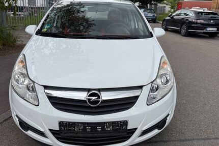 Opel Corsa 179.000 km 1.499 &euro; Fellbach 70736