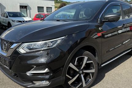 Nissan Qashqai 136.000 km 12.950 € Illingen 75428