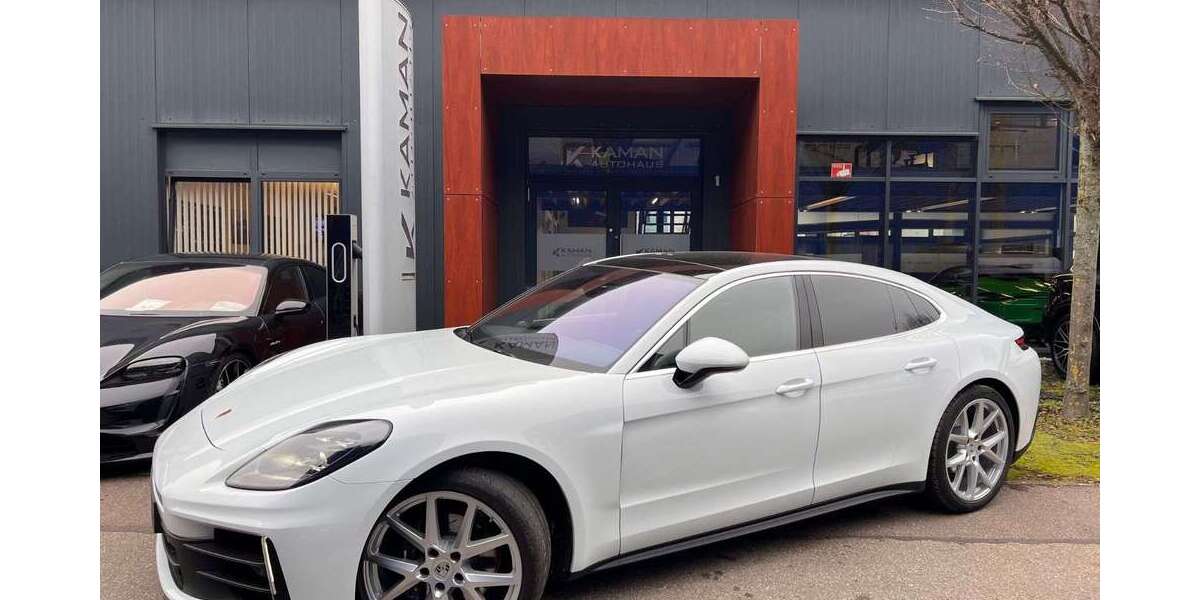 Porsche Panamera 3.300 km 104.400 &euro; Sindelfingen 71065