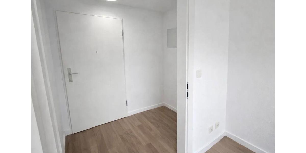 Etagenwohnung Stuttgart Stuttgart-Süd - 2 Zimmer, 38 m&sup2;, 300.000&euro; | Angebot:24245936