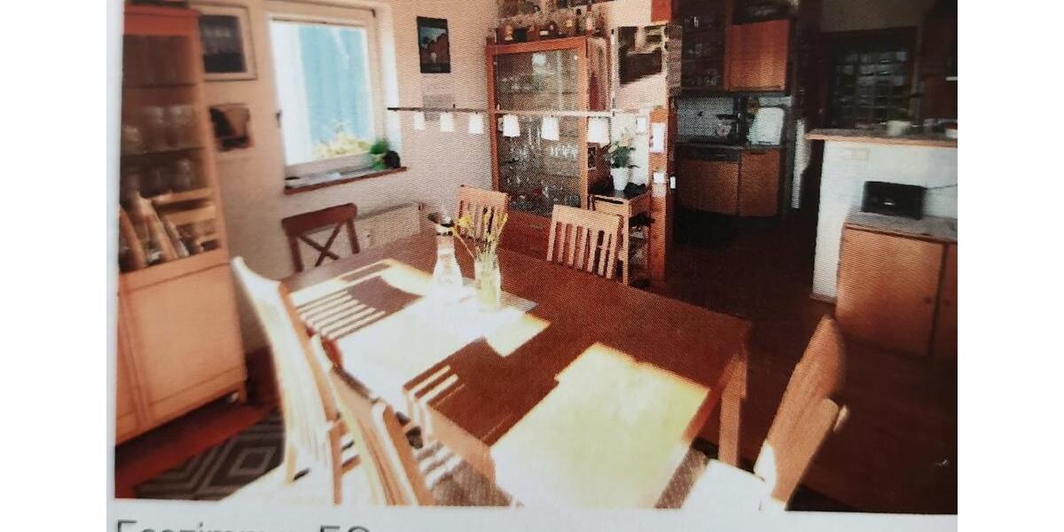 Einfamilienhaus Simmozheim - 7 Zimmer, 143 m&sup2;, 2.050&euro; | Angebot:24786911