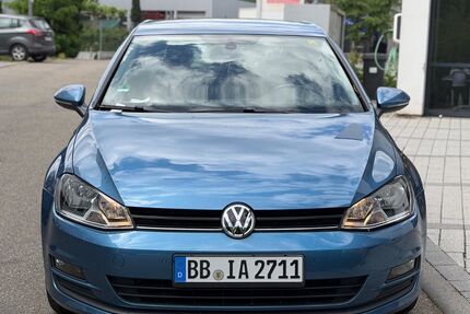 VW Golf 232.400 km 4.900 &euro; Sindelfingen 71065