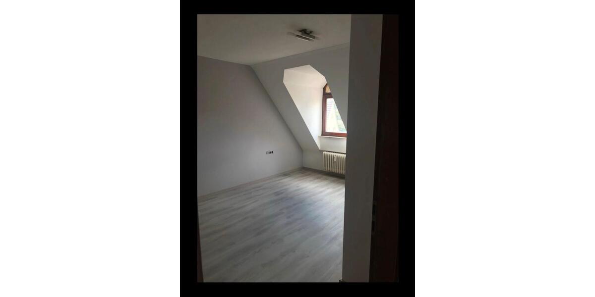 Dachgeschoßwohnung Steinenbronn - 2 Zimmer, 49 m&sup2;, 940&euro; | Angebot:26351333