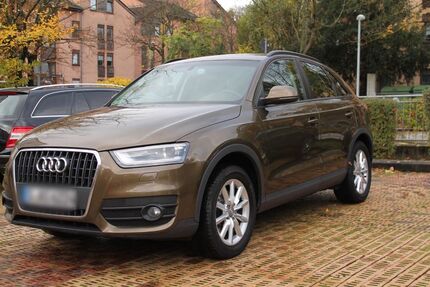 Audi Q3 82.000 km 15.300 € Stuttgart 70435