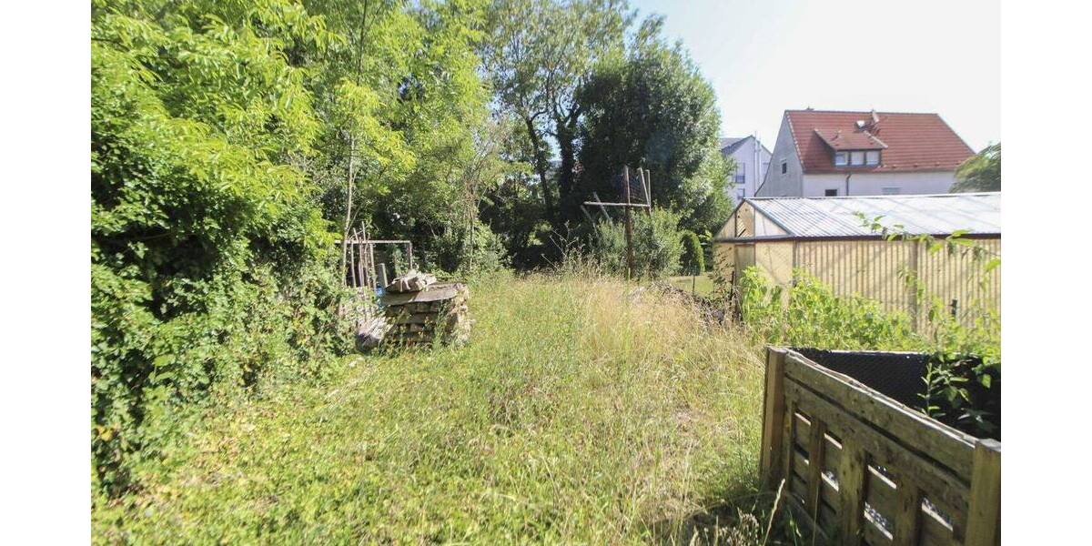 Doppelhaushälfte Stuttgart Weilimdorf - 7 Zimmer, 170 m&sup2;, 399.000&euro; | Angebot:26930001