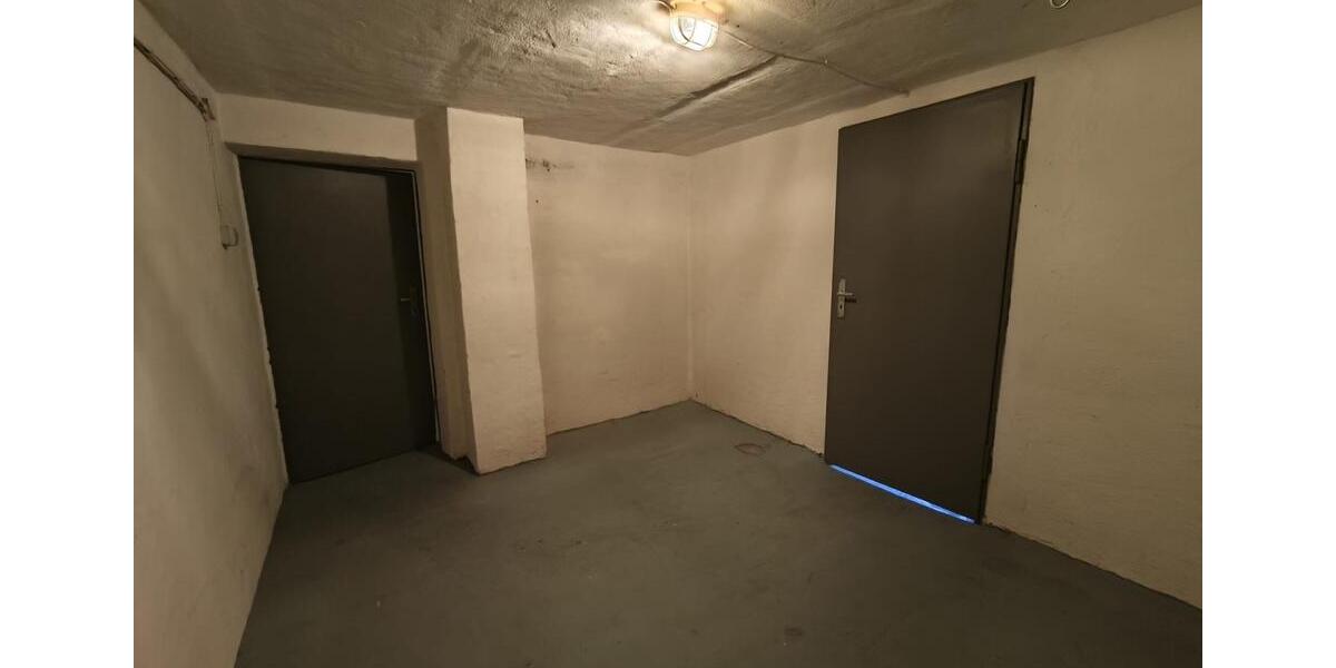Doppelhaushälfte Ostfildern - 5.5 Zimmer, 135 m&sup2;, 1.850&euro; | Angebot:24371025