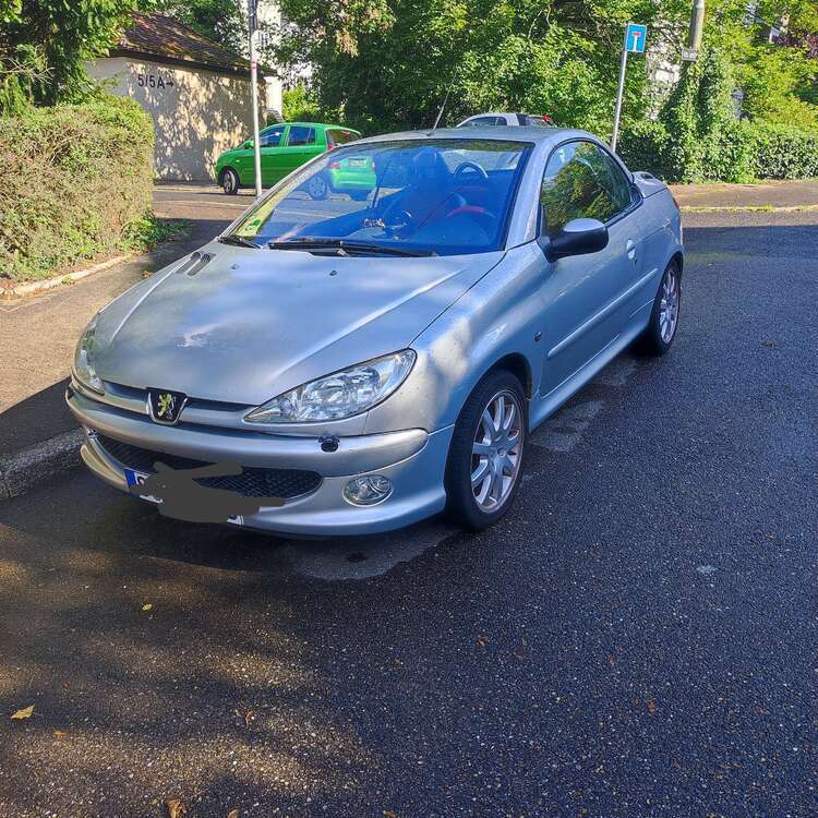 Peugeot 206 213.000 km 700 € Stuttgart 70184