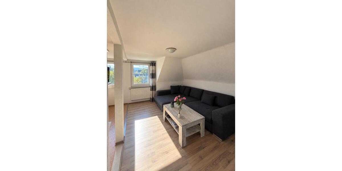 Dachgeschoßwohnung Reutlingen Sondelfingen - 2 Zimmer, 45 m&sup2;, 470&euro; | Angebot:27595822