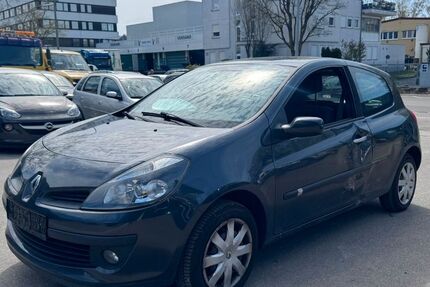 Renault Clio 164.770 km 1.199 &euro; Korntal-Münchingen 70825