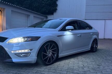 Ford Mondeo 128.000 km 11.950 &euro; PFORZHEIM 75172