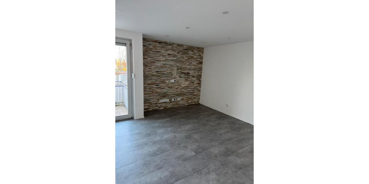 Etagenwohnung Böblingen - 4 Zimmer, 80 m&sup2;, 1.550&euro; | Angebot:26409986