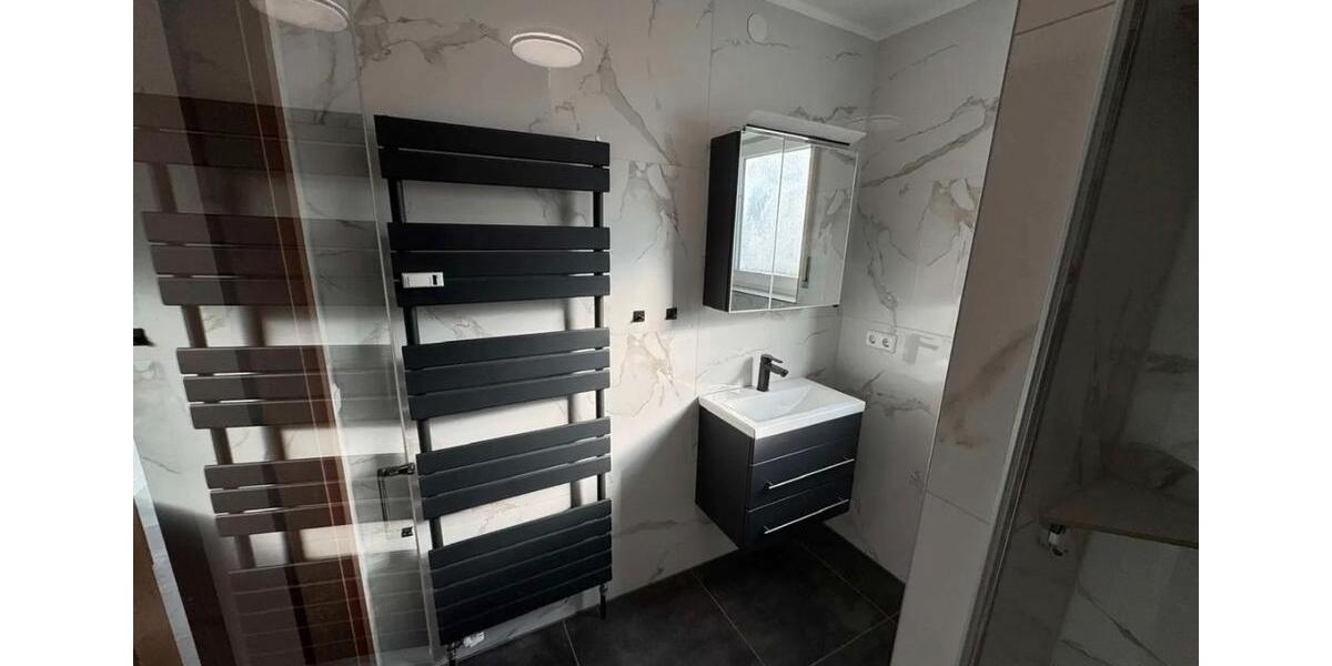 Etagenwohnung Fellbach Oeffingen - 3 Zimmer, 71 m&sup2;, 1.200&euro; | Angebot:24838121