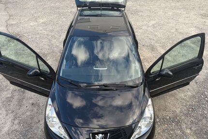 Peugeot 207 204.895 km 2.990 &euro; Böblingen 71032