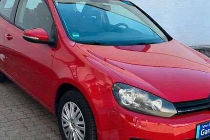 VW Golf 140.500 km 4.900 &euro; Ditzingen 71254
