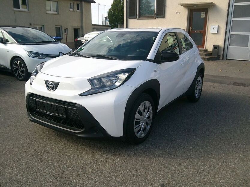 Aygo (X)