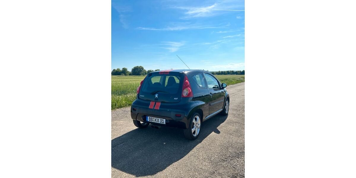 Peugeot 107 110.000 km 2.900 &euro; Renningen 71272