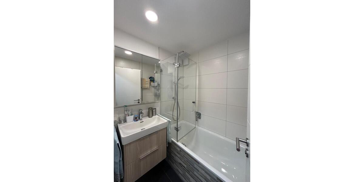 Dachgeschoßwohnung Böblingen Dagersheim - 4 Zimmer, 89 m&sup2;, 350.000&euro; | Angebot:26416729