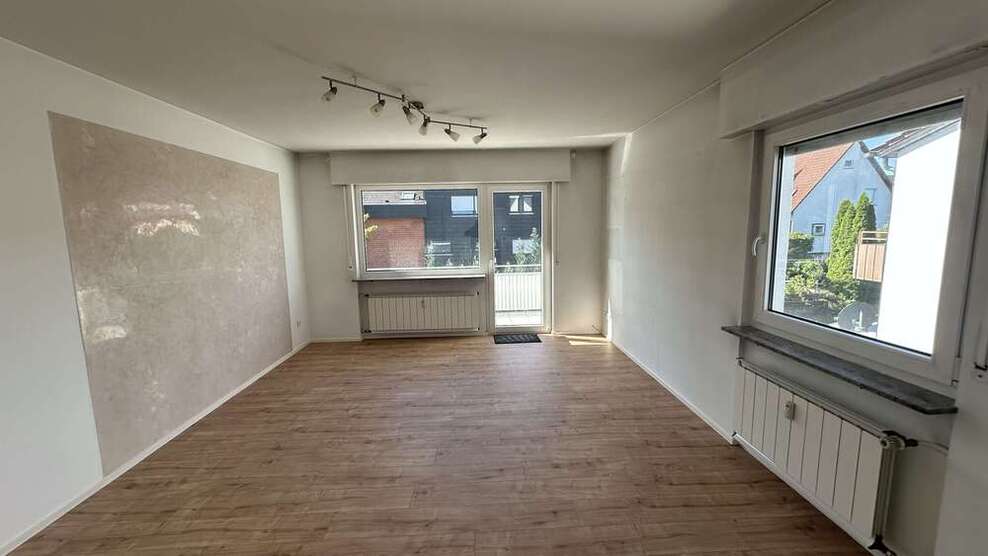 Wohnung zum Mieten in Neuhausen 1.070 € 97.13 m²