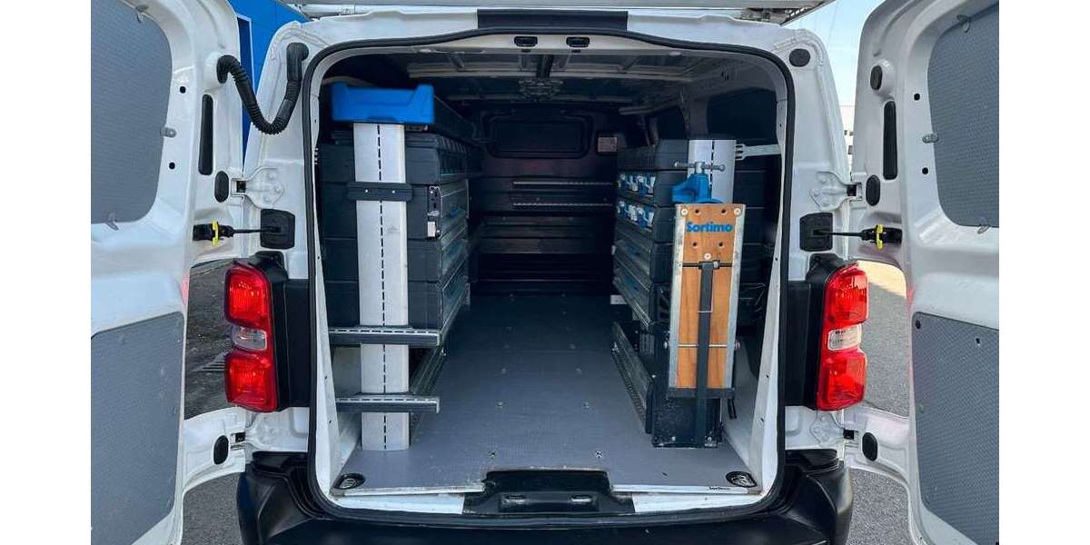 Opel Vivaro 93.629 km 16.900 &euro; Sindelfingen 71065