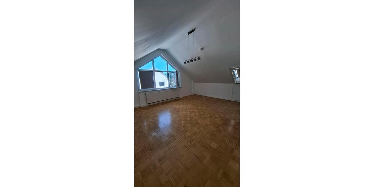 Dachgeschoßwohnung Weil Im Schönbuch - 1 Zimmer, 48 m&sup2;, 800&euro; | Angebot:27572615