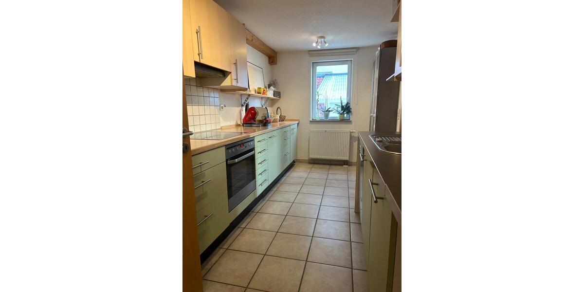 Etagenwohnung Rottenburg am Neckar - 5.5 Zimmer, 146 m&sup2;, 1.230&euro; | Angebot:23791263