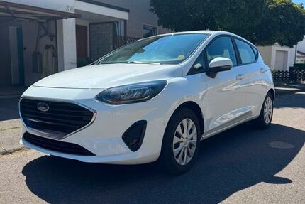 Ford Fiesta 37.100 km 12.900 &euro; Köngen 73257