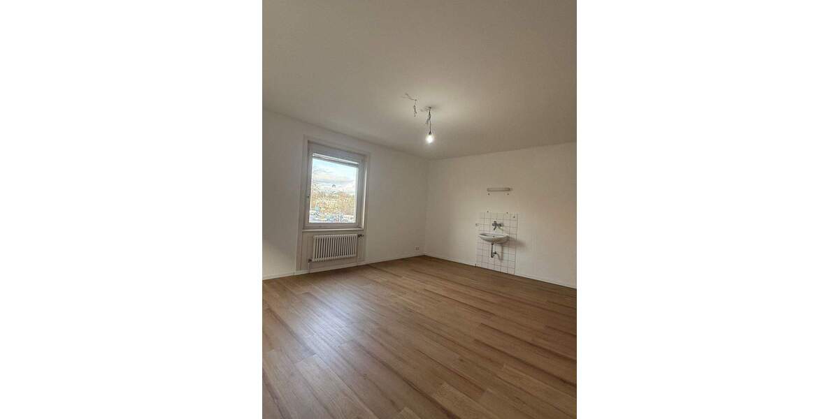 Etagenwohnung Nürtingen - 5 Zimmer, 142 m&sup2;, 2.441&euro; | Angebot:24767211