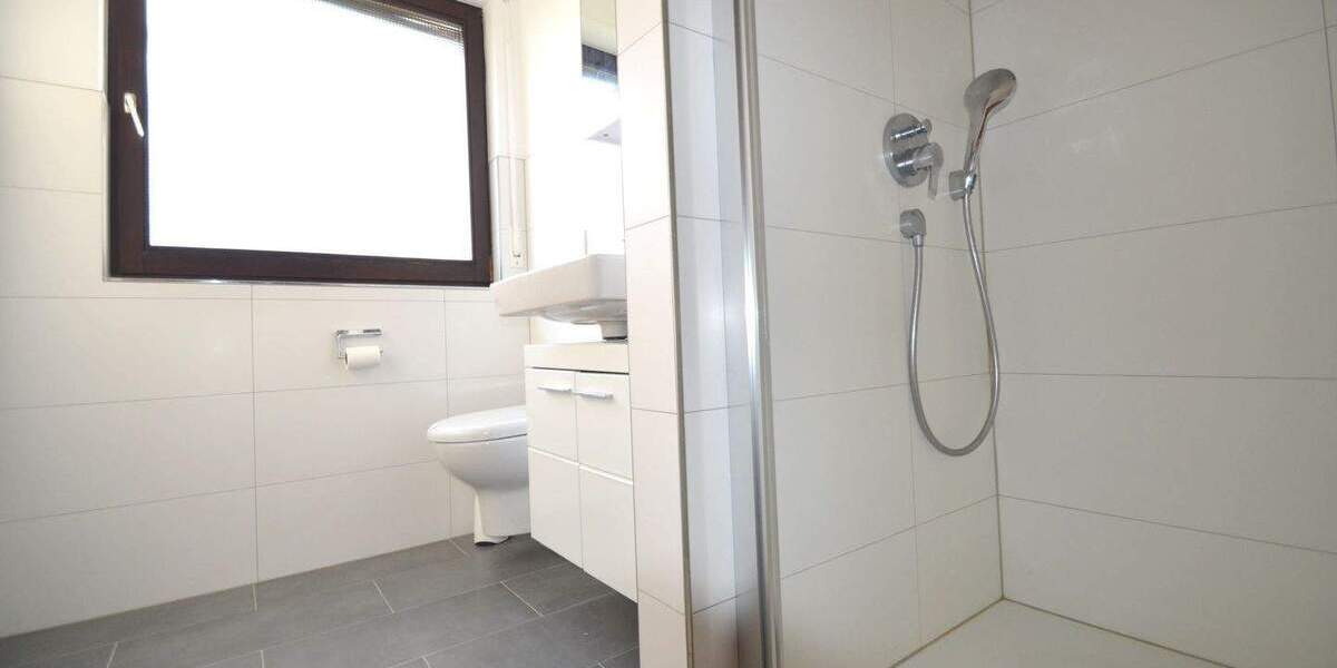 Mehrfamilienhaus, Wohnhaus Gerlingen - 1 Zimmer, 456 m&sup2;, 1.950.000&euro; | Angebot:25704356