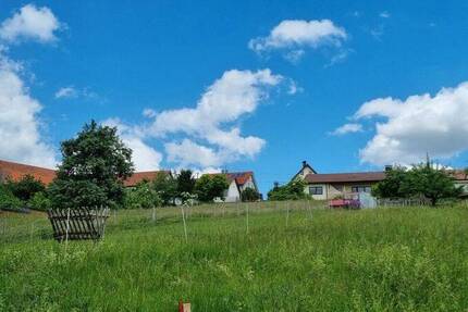 Traumhaftes Grundstück in begehrter Lage: Schlaitdorf zwischen Filderstadt und Reutlingen