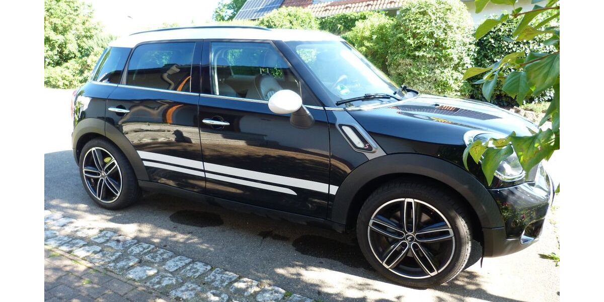 Mini Countryman S (Cooper) 117.500 km 9.990 &euro; Metzingen 72555