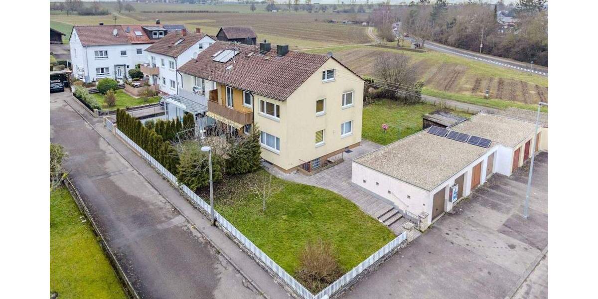 Mehrfamilienhaus, Wohnhaus Sindelfingen / Maichingen Maichingen - 8 Zimmer, 145 m&sup2;, 695.000&euro; | Angebot:24251105