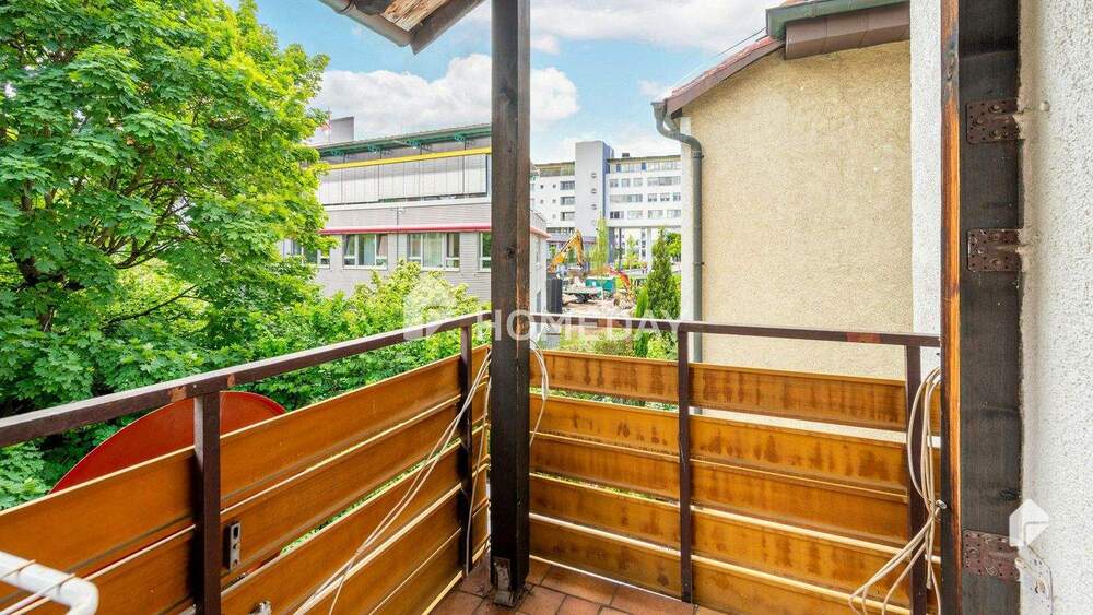 Mehrfamilienhaus, Wohnhaus Fellbach Schmiden - 9 Zimmer, 160 m&sup2;, 770.000&euro; | Angebot:24608634