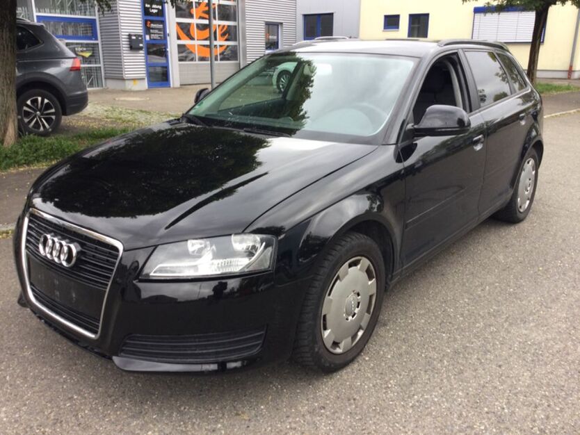 Audi A3 97.500 km 5.900 € Metzingen 72555