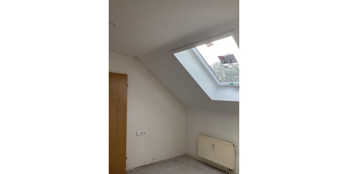 Dachgeschoßwohnung Weil der Stadt - 2 Zimmer, 51 m&sup2;, 647&euro; | Angebot:25750327