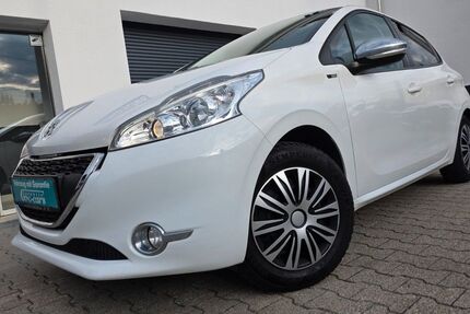 Peugeot 208 111.000 km 4.999 &euro; Stuttgart 70563