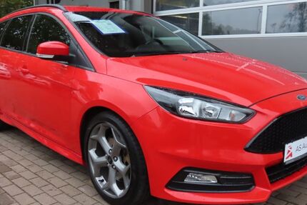 Ford Focus 87.000 km 15.790 € Stuttgart 70329