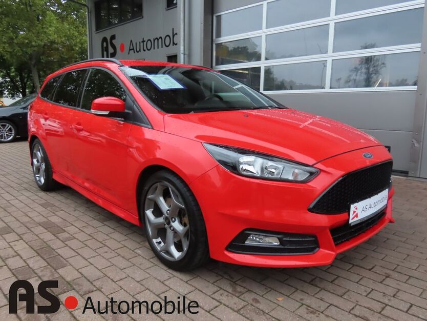 Ford Focus 87.000 km 15.790 € Stuttgart 70329