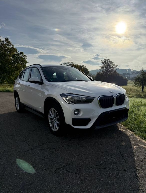 BMW X1 104.500 km 14.999 € Stuttgart 70499