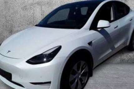 Tesla Model Y 67.500 km 32.740 &euro; Böblingen 71032