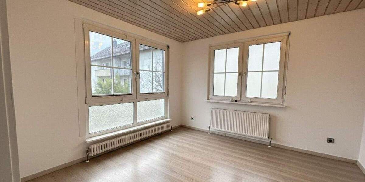 Etagenwohnung Esslingen am Neckar Berkheim - 2 Zimmer, 71 m&sup2;, 289.000&euro; | Angebot:24547851