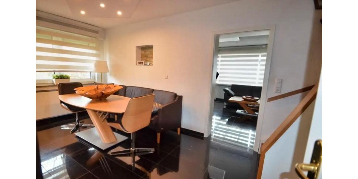 Reihenhaus Leonberg - 5 Zimmer, 132 m&sup2;, 698.000&euro; | Angebot:26817409
