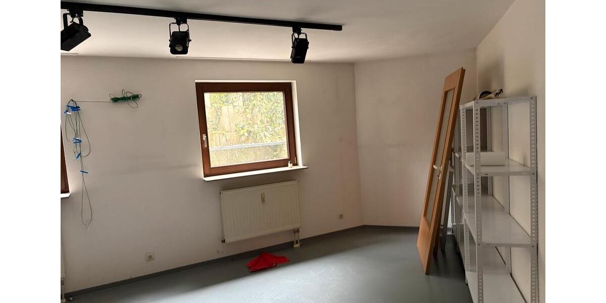 Dachgeschoßwohnung Stuttgart Vaihingen - 4.5 Zimmer, 110 m&sup2;, 540.000&euro; | Angebot:25202133