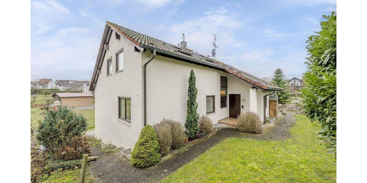 Einfamilienhaus Markgröningen / Schönbühlhof Schönbühlhof - 7 Zimmer, 227 m&sup2;, 698.000&euro; | Angebot:25704161