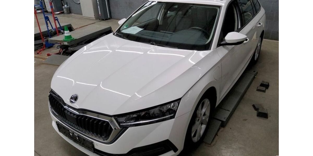 Skoda Octavia 100.000 km 17.950 &euro; Weil im Schönbuch 71093
